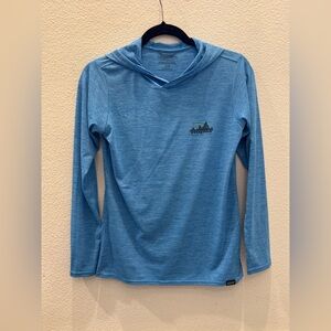 Patagonia lightweight hoodie top. Capilene cool daily. “Save Our Home Planet”.